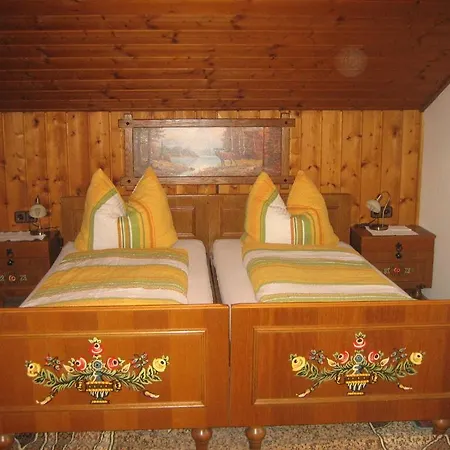 Nocleg ze śniadaniem Haus Mary 3*